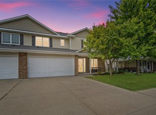 2770 NW 154th Ct, Clive, IA 50325