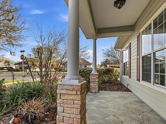 5th image of 7807 SW 84th Way