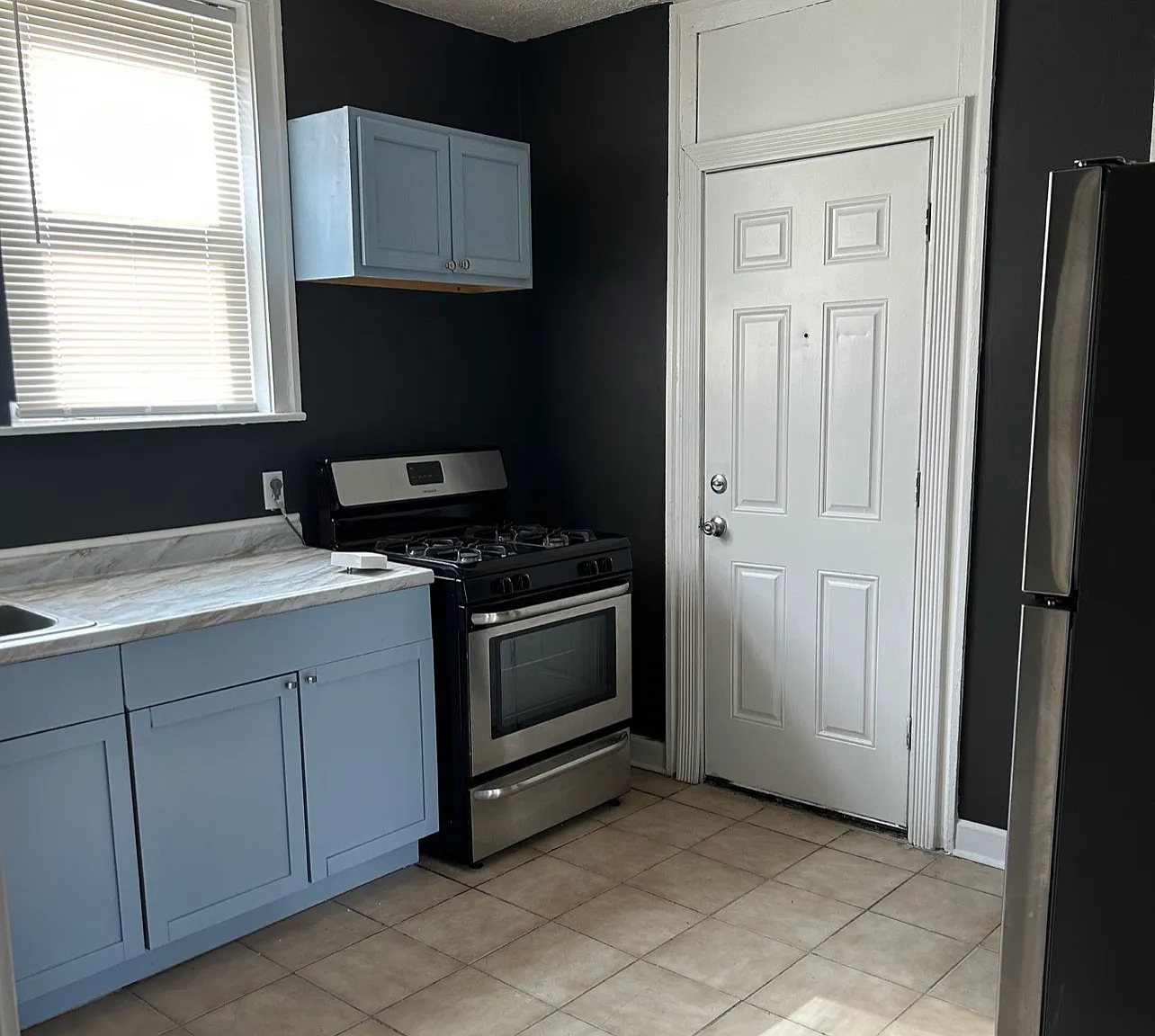2 bed, 900 sqft, $1,475 — Photo 4