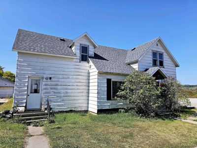 528 N 11th St, Gladstone, MI, 49837