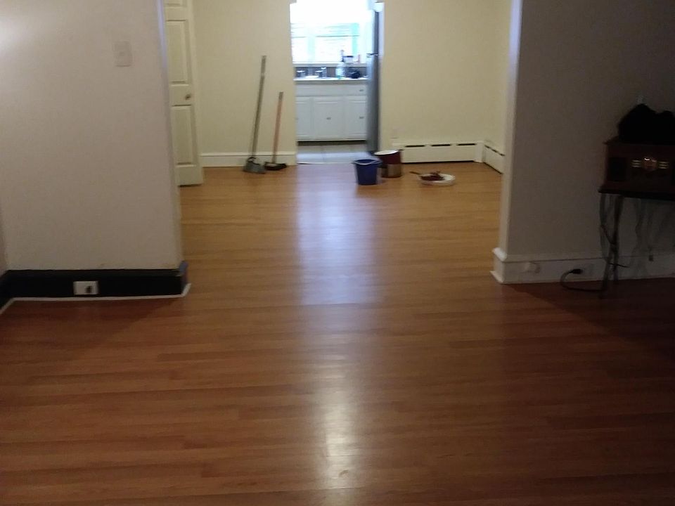 2nd image of 6754 Paschall Ave