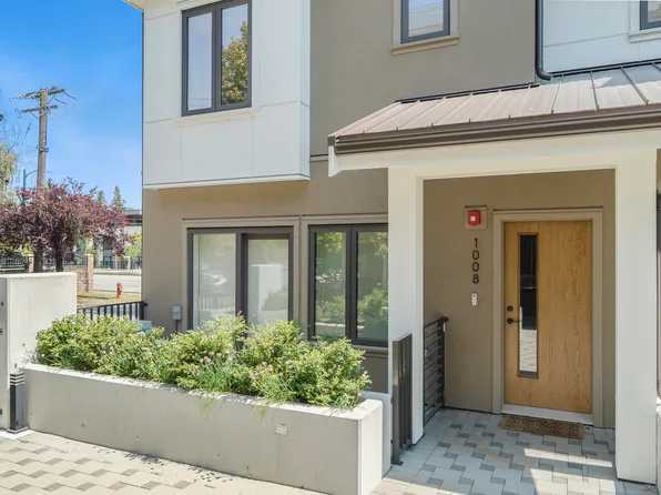 1008 W 52nd Ave, Vancouver, BC V6P 1H5