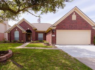 16614 Broadoak Grove Ln, Sugar Land, TX 77498