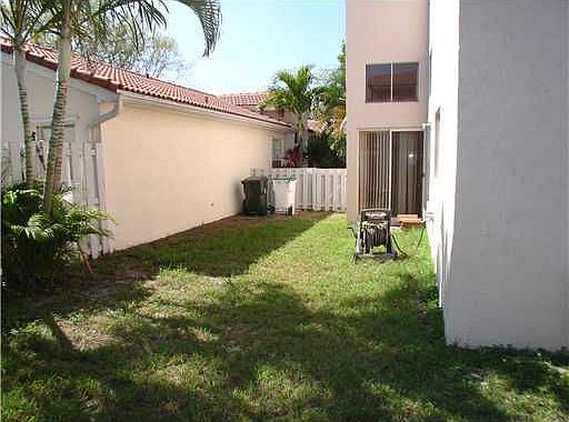 2nd image of 6110 NW 43rd Ave