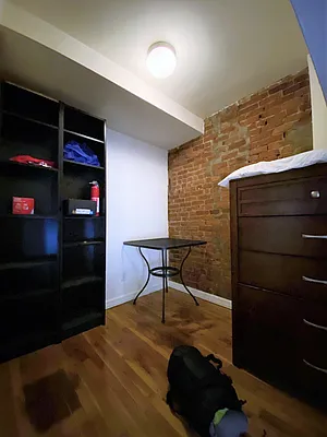 Rented by City Connections Realty | media 26