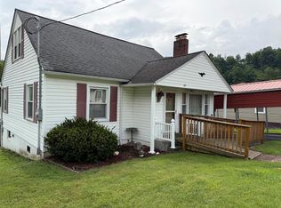 119 Royal St, Richlands, VA 24641