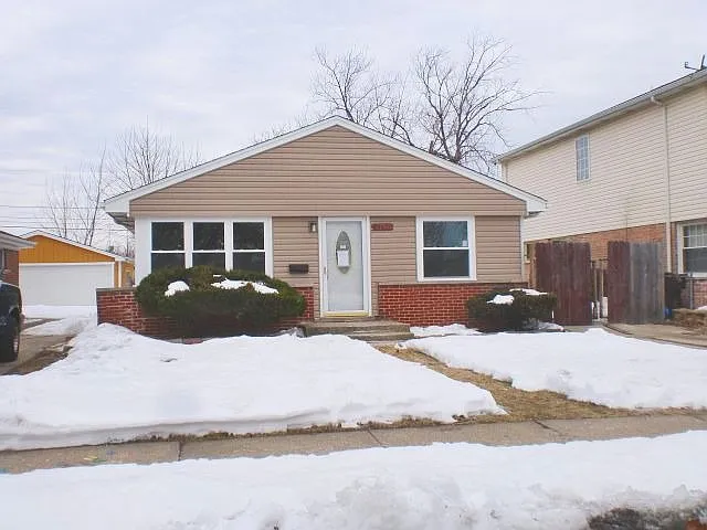 7750 Kenton St photo 1