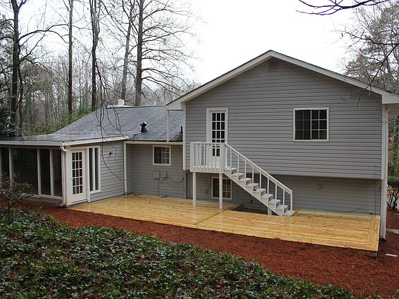 4th image of 2731 Broxton Mill Ct