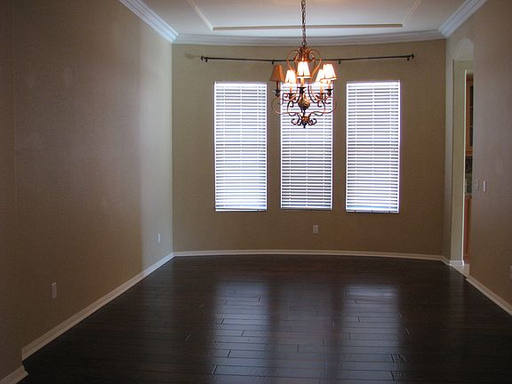 Formal Dining
