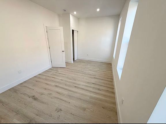 3rd image of 32 Patchen Ave APT 2