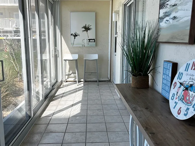 1150 Tarpon Center Dr #201 — Photo 64