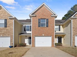 6690 Villa Ct, Lithonia, GA 30038