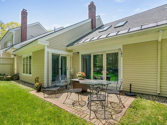 5th image of 16 Canterbury Way #16