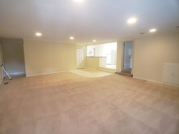2nd image of 1410 Stonewall Blvd