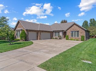 1411 Ridgecrest St, Springfield, MO 65804