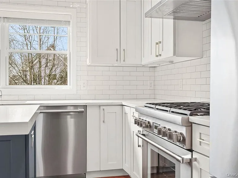 517 Walnut St #B — Photo 7