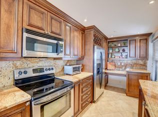 14 Royal Palm Way #6060, Boca Raton, FL 33432