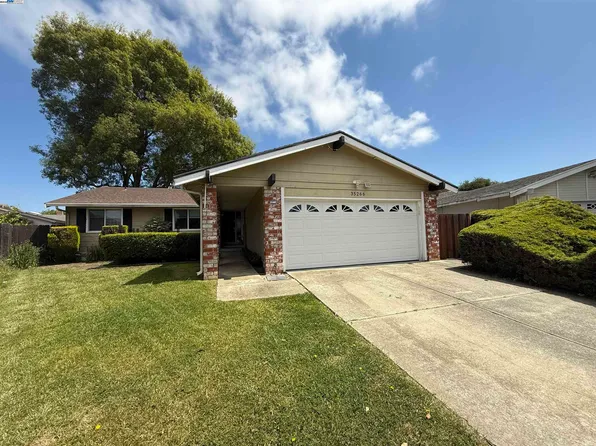 35266 Faraday Ct, Fremont, CA 94536