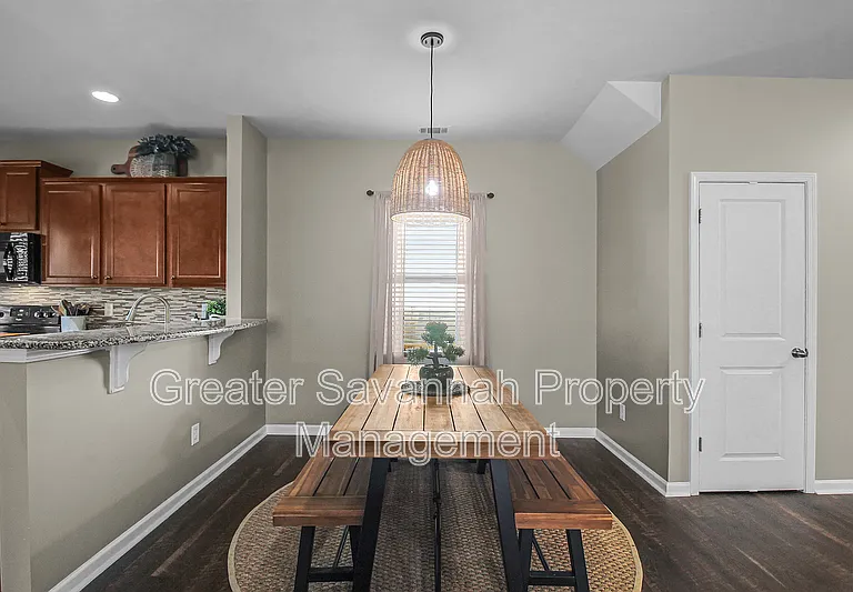 153 Hamilton Grove Dr — Photo 12