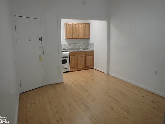 Rented by Brown Harris Stevens | media 11