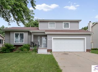 7528 S 128th St, Omaha, NE 68138