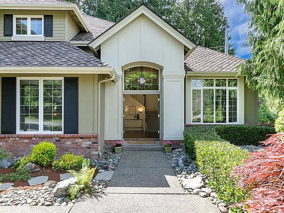 3rd image of 27620 NE 158th Pl