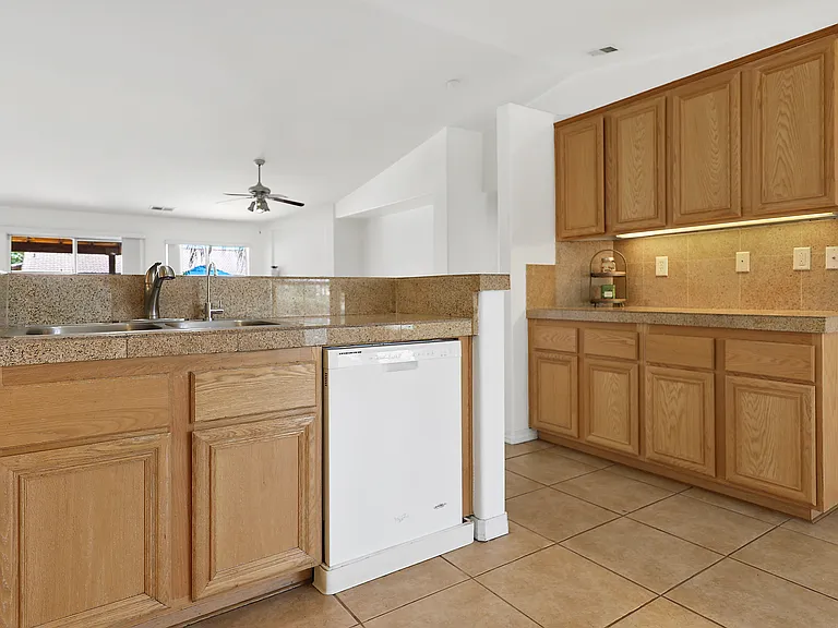 47820 Calle Zafiro — Photo 13