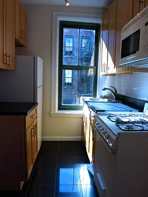 Rented by City & Suburban | media 17