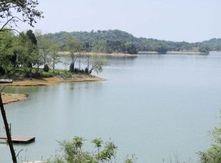 Cobblestone Ln, Dandridge, TN 37725