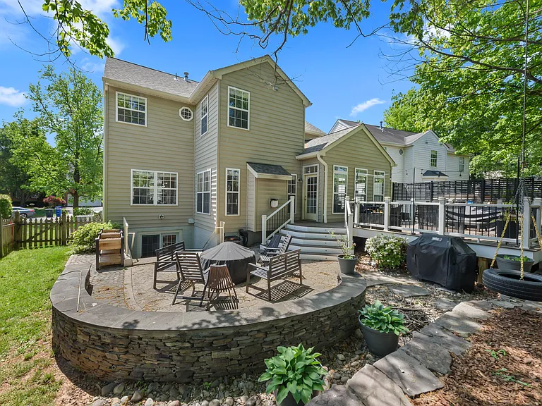 43340 Wintersrun Ct — Photo 37
