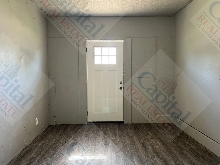 721 Lloyd Ave — Photo 28