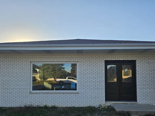 558 Escanaba Ave, Calumet City, IL 60409