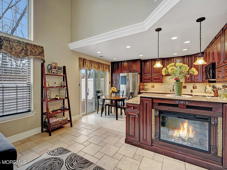 1st image of 1506 King George Lane #1598