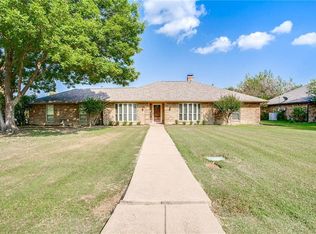 800 Horizon Dr, Murphy, TX 75094