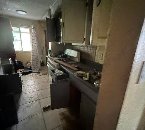 5th image of 1301 S Rook Ave