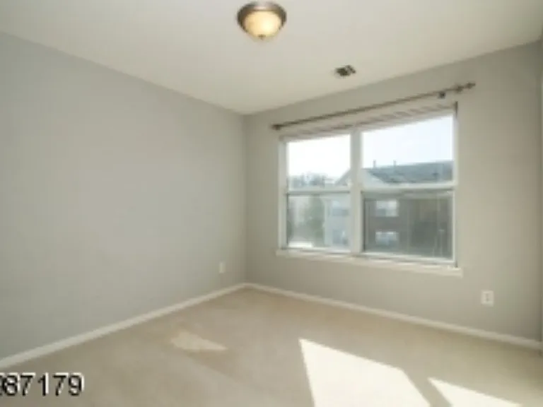 22 Frankie Ln — Photo 19
