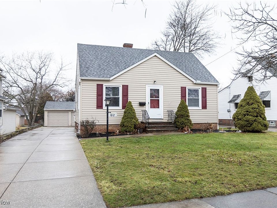 1st image of 1612 Longwood Dr