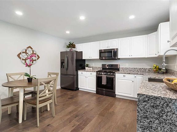 4th image of 4312 Meadowgreen Trails Dr