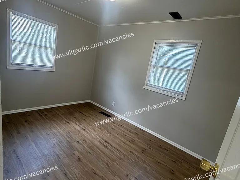 4049 Tennessee St — Photo 10