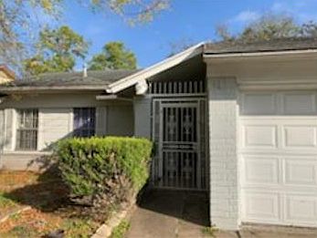 1st image of 12026 Plumpoint Dr