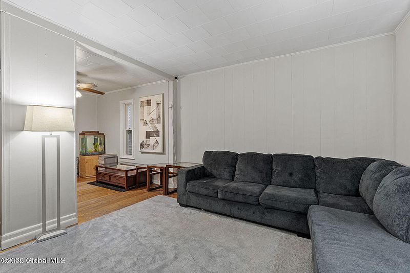 3rd image of 797 Eastern Avenue