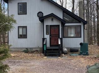 7409 Ventnor Dr, Tobyhanna, PA 18466