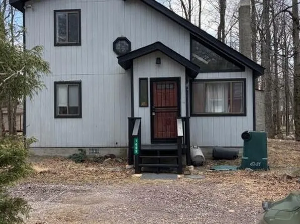 7409 Ventnor Dr, Tobyhanna, PA 18466