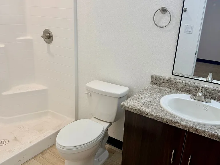 1134 S Palm Ave — Photo 12