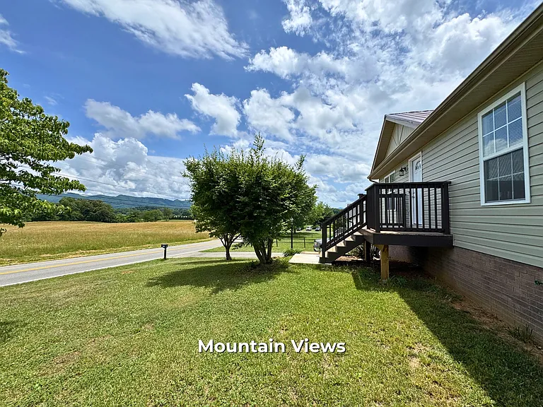 517 Old Embreeville Rd — Photo 2