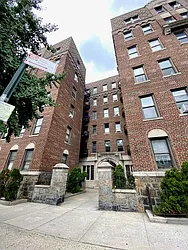 Rented by LRGNY Group, Inc.