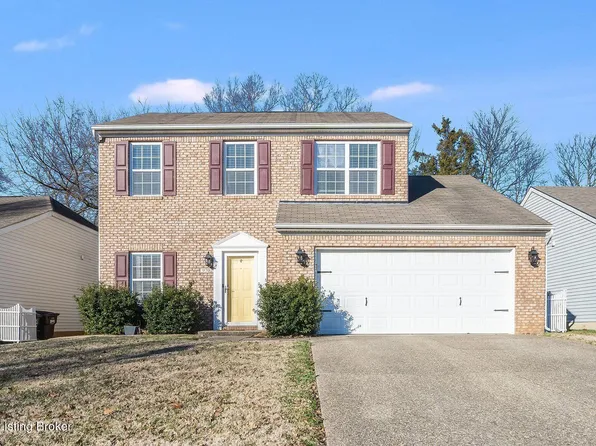9702 River Trail Dr, Louisville, KY 40229