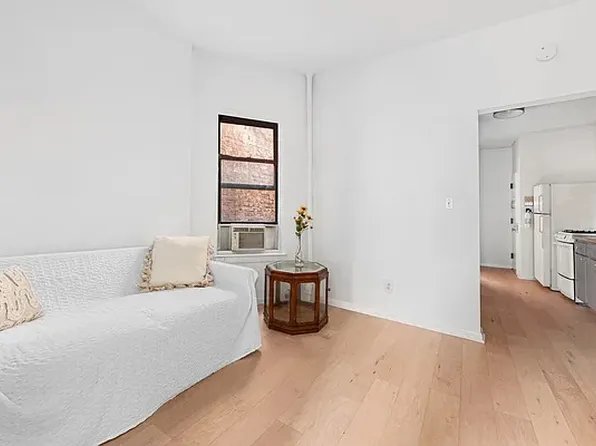 53 Stanton Street image 1 of 6