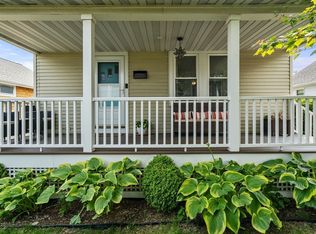 16 Orlando Ave, Weymouth, MA 02191