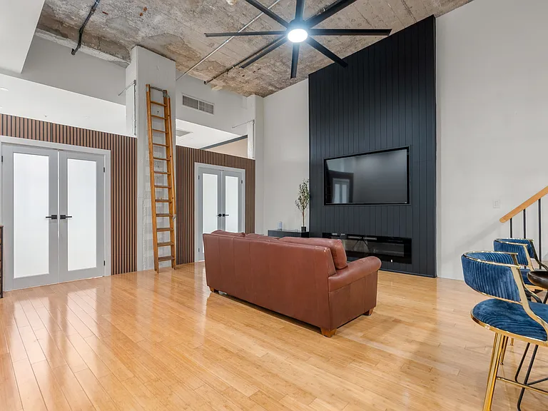 156 Porter St #309 — Photo 5